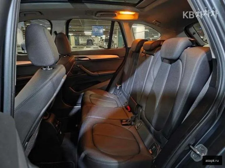BMW X1 6