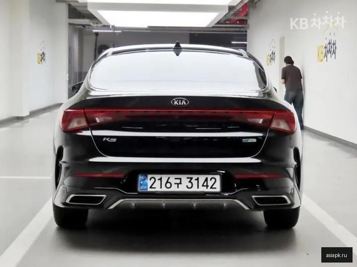 Kia K5 3
