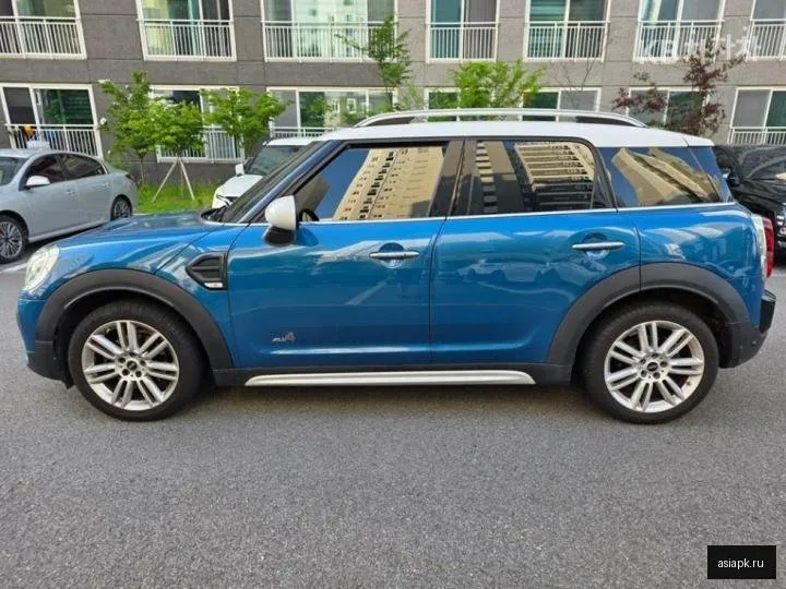 MINI Countryman 3