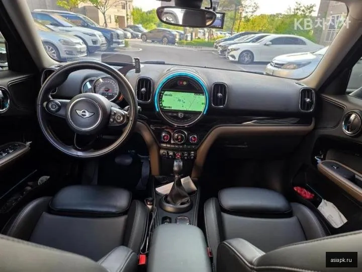 MINI Countryman 6