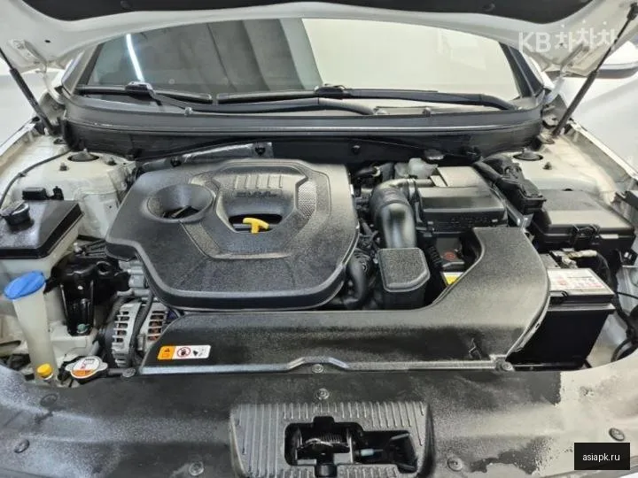 Hyundai Sonata 5