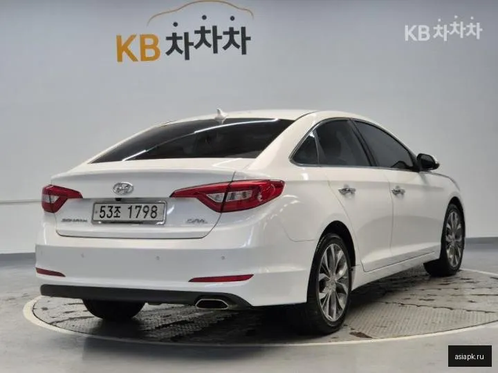 Hyundai Sonata 3