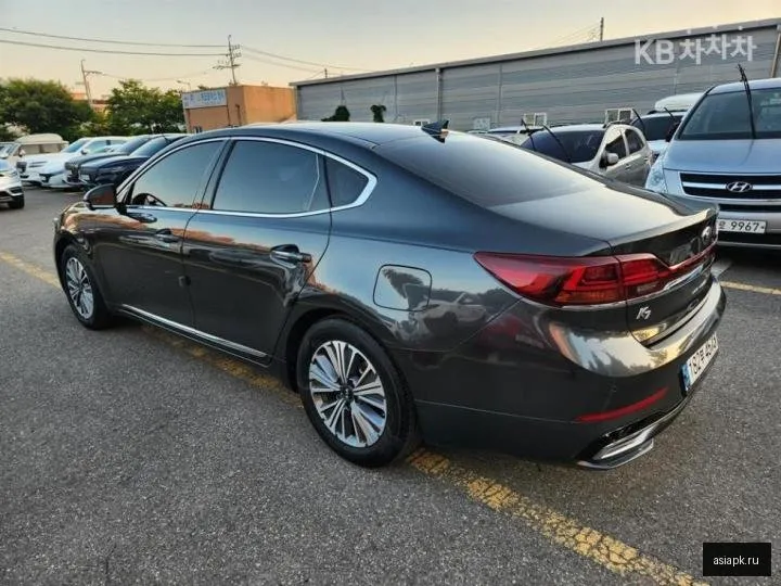 Kia K7 3