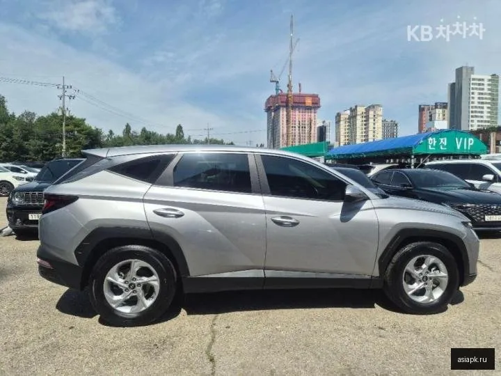 Hyundai Tucson 4
