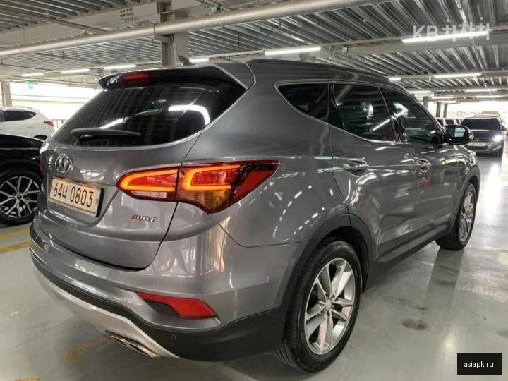 Hyundai Santa Fe 5