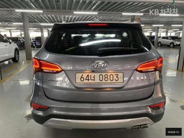 Hyundai Santa Fe 4