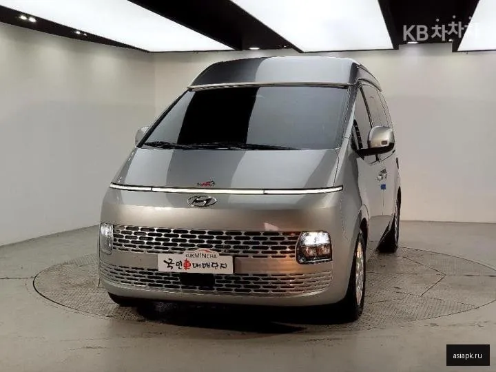 Hyundai Staria 2