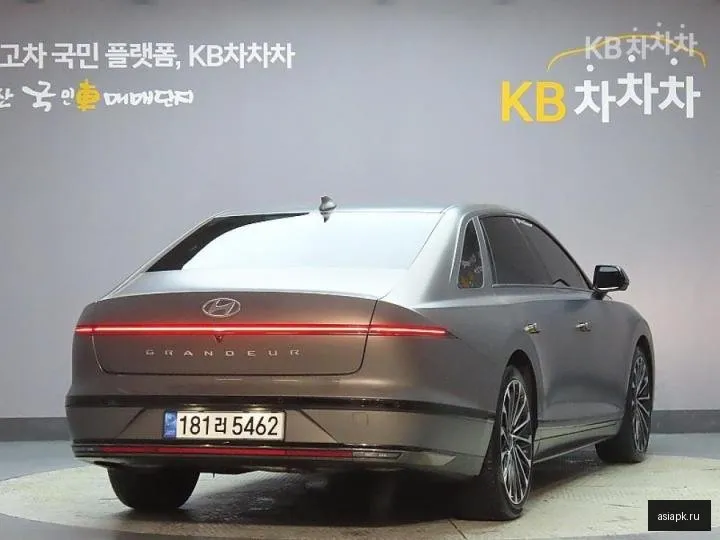 Hyundai Grandeur 2