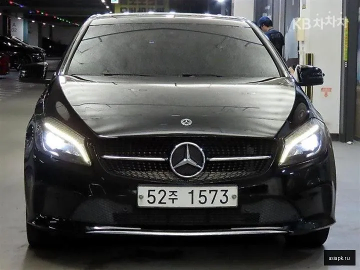 Mercedes-Benz A-Class 2