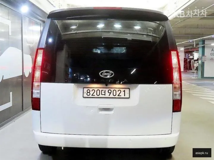 Hyundai Staria 5