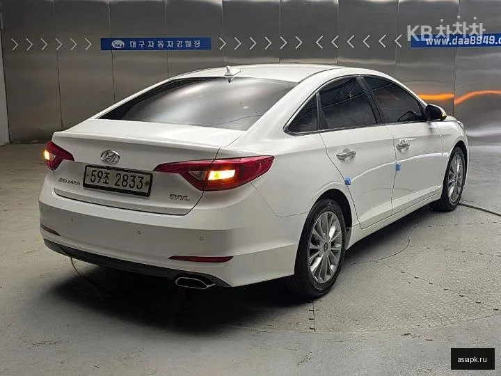 Hyundai Sonata 4