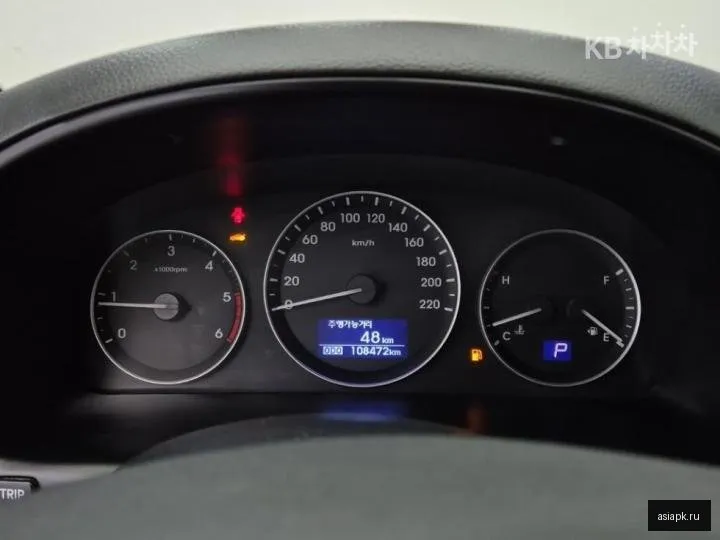 Hyundai Starex 6