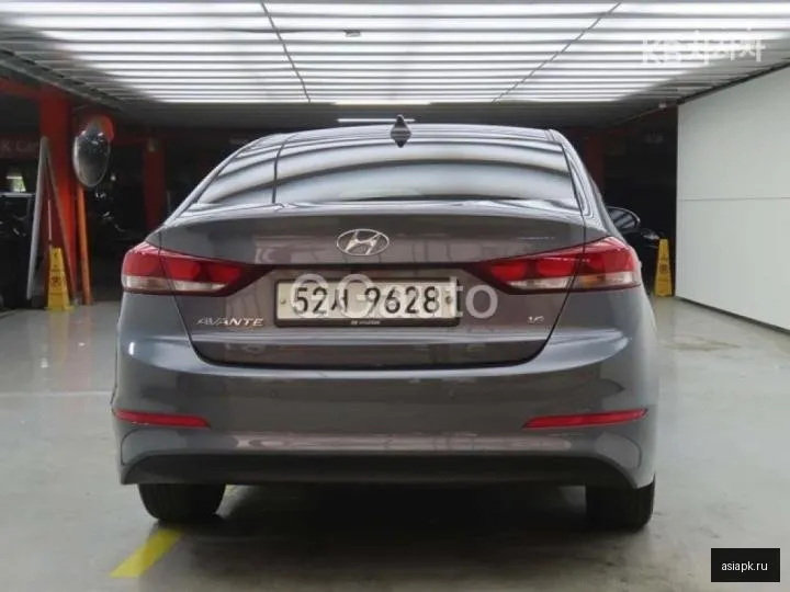 Hyundai Avante 3