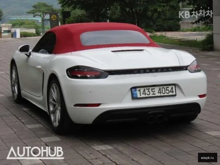 Porsche Boxster 4