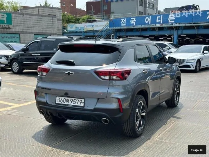Chevrolet TrailBlazer 4