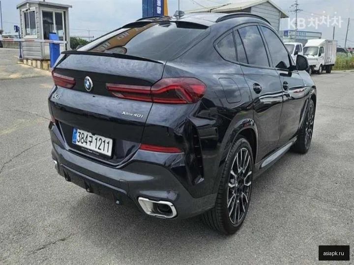 BMW X6 4