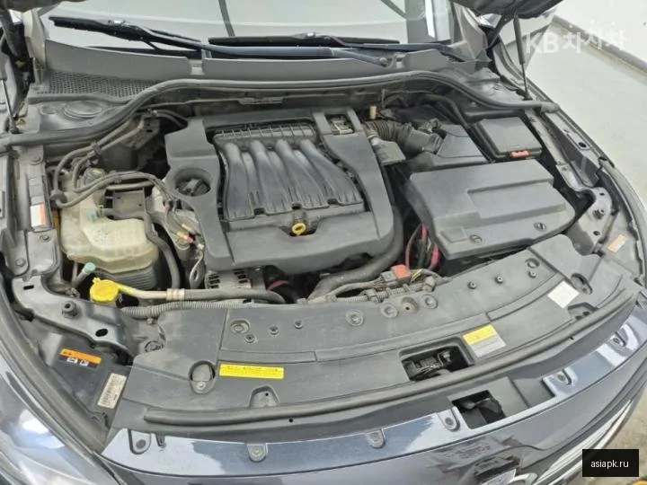 Renault Latitude 6