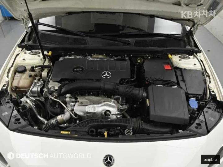 Mercedes-Benz A-Class 6