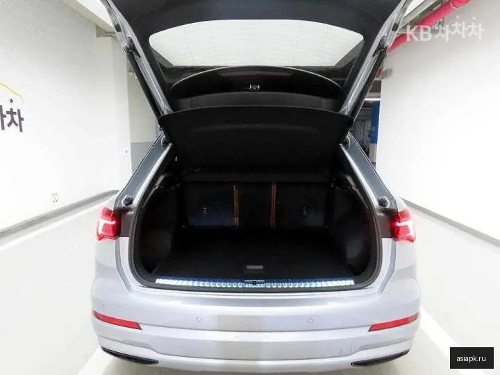 Audi Q3 5