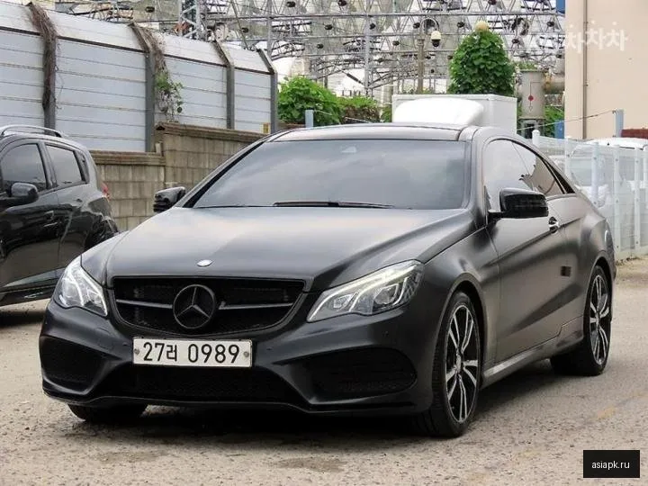 Mercedes-Benz E-Class AMG 2