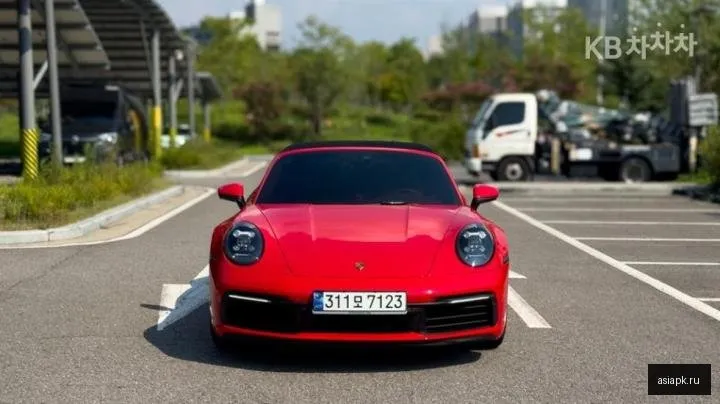 Porsche 911