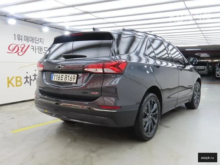 Chevrolet Equinox 4