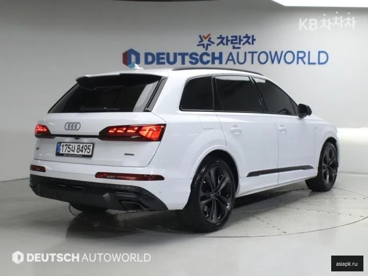 Audi Q7 2