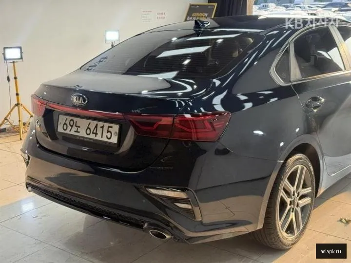 Kia K3 5