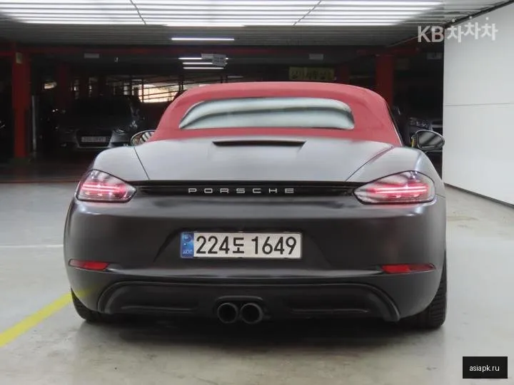 Porsche Boxster 3