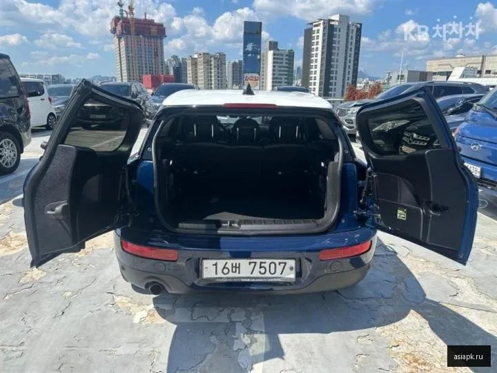 MINI Clubman 3