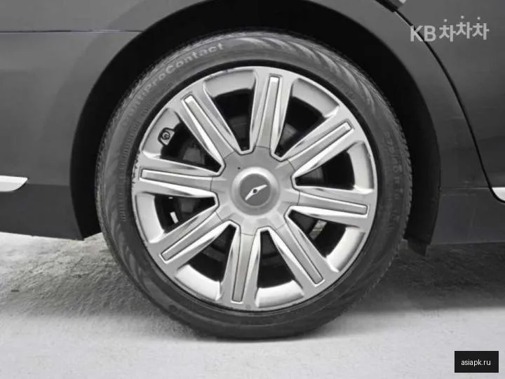 Genesis G90 5