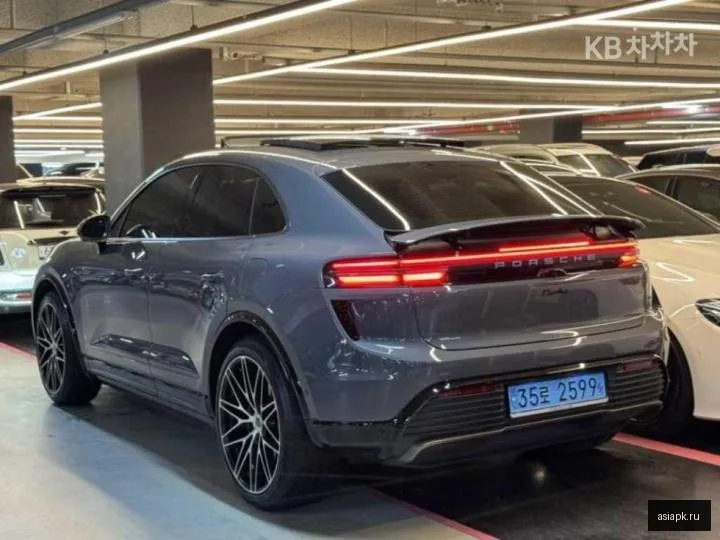 porsche Macan 4