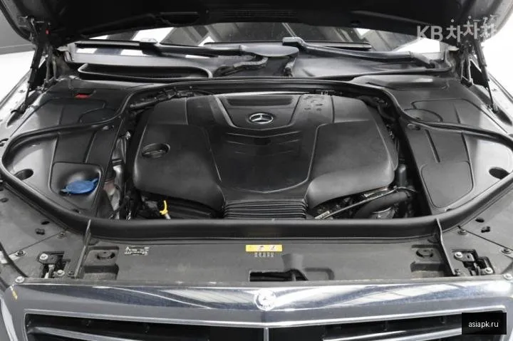 Mercedes-Benz S-Class 6