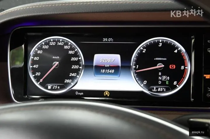 Mercedes-Benz S-Class 5