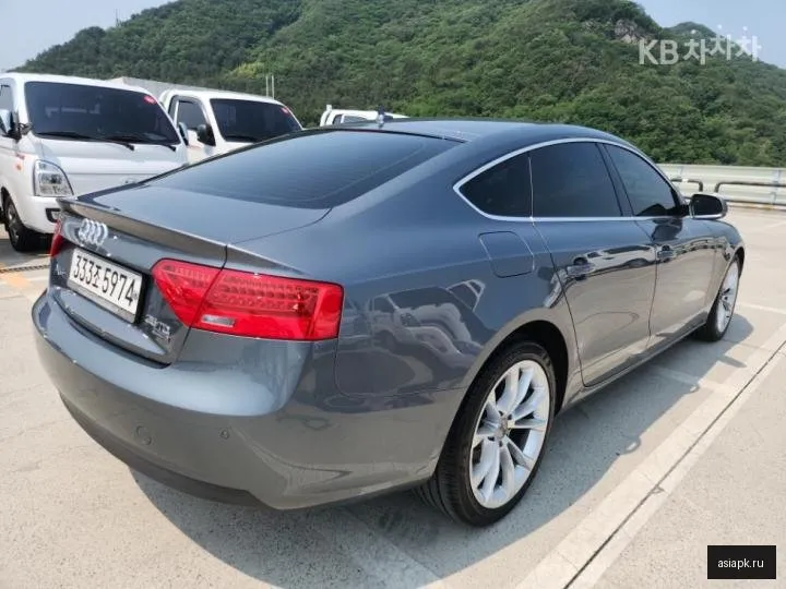 Audi A5 6