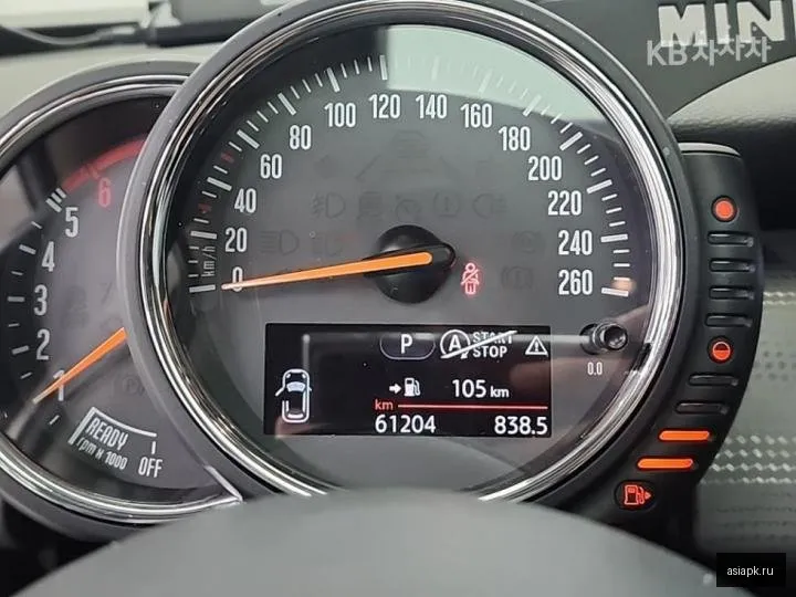 MINI Hatch 6