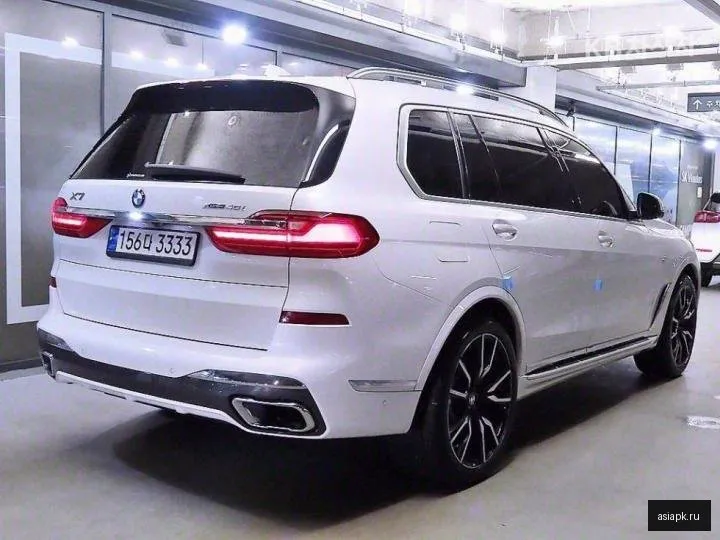 BMW X7 4