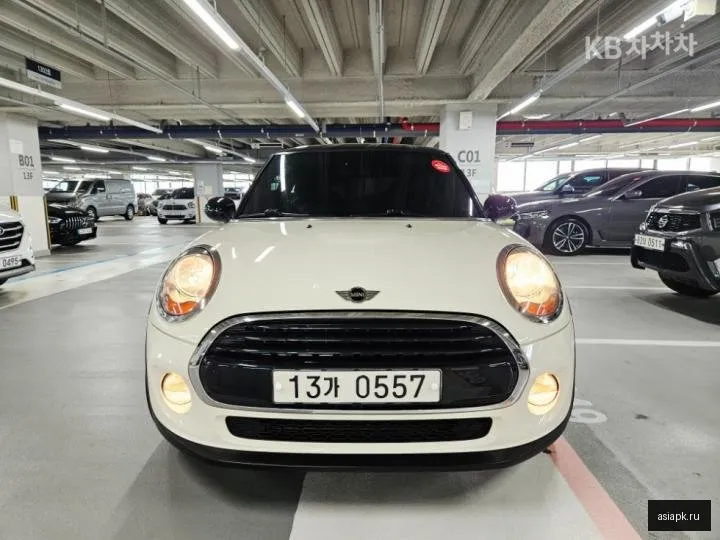 MINI Hatch 2