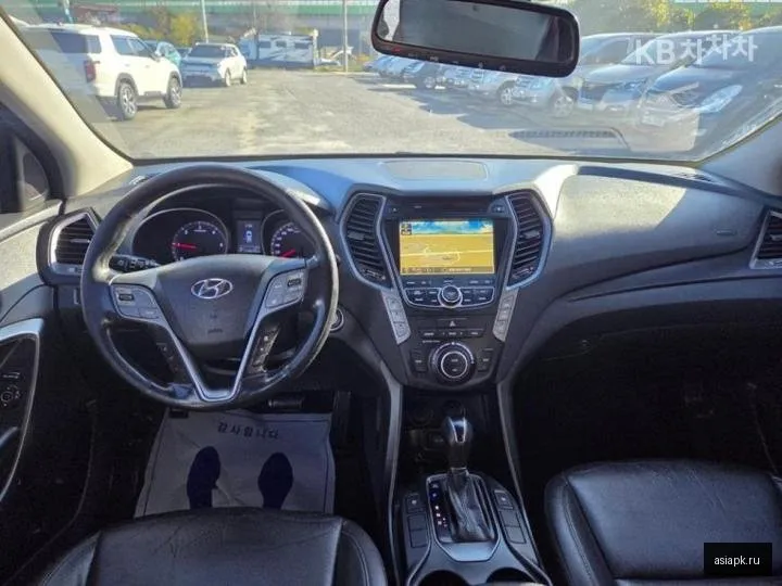 Hyundai Santa Fe 5