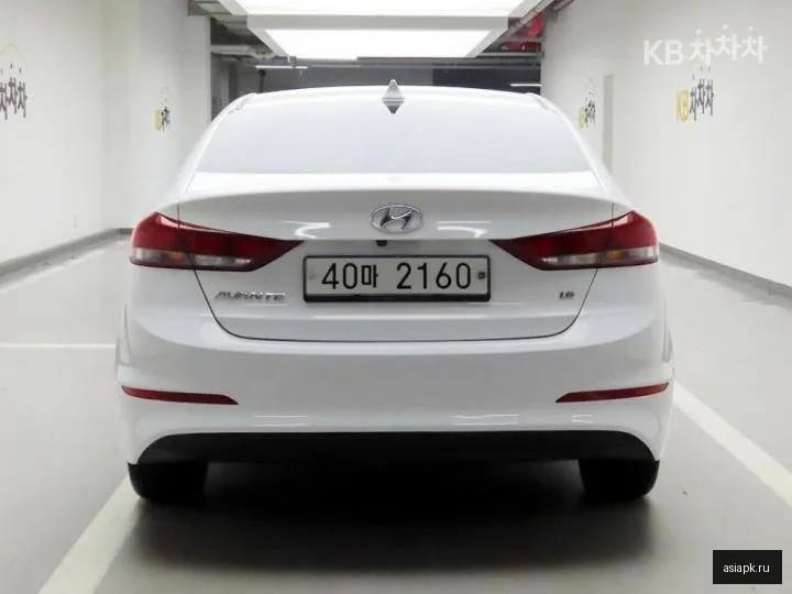 Hyundai Avante 3