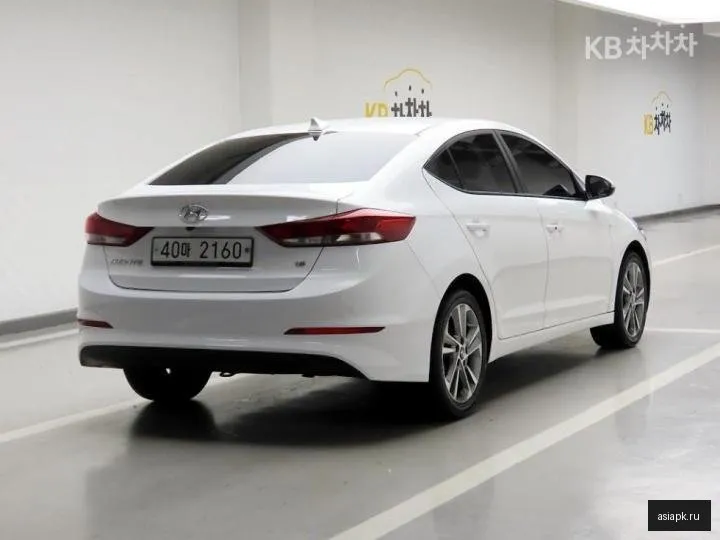 Hyundai Avante 4