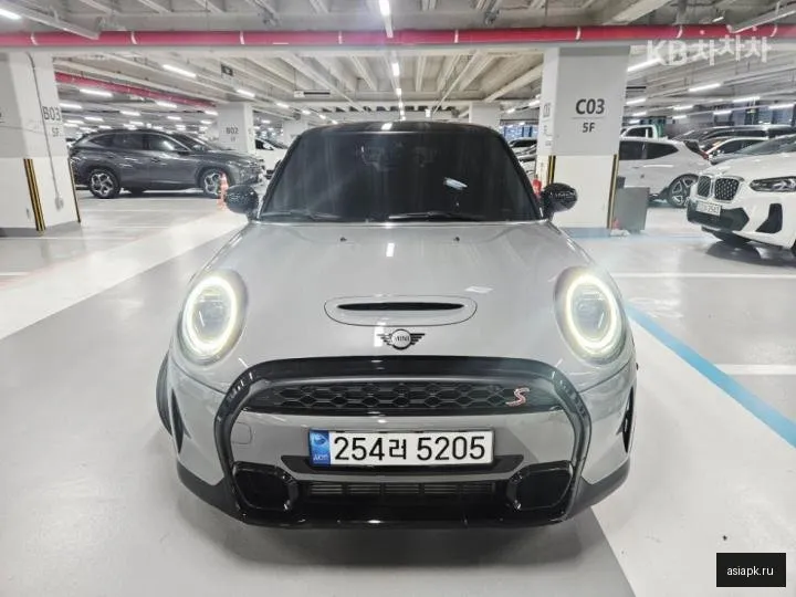 MINI Hatch 2