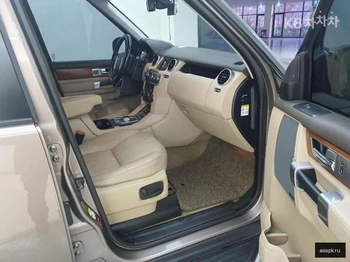 Land Rover Discovery 6