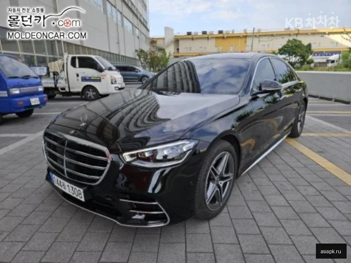 Mercedes-Benz S-Class 2