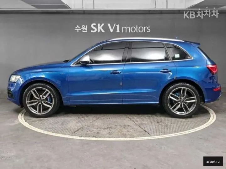 Audi SQ5 3