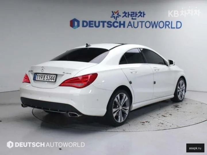 Mercedes-Benz CLA-Class 2