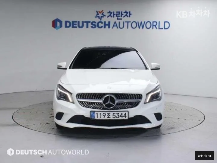 Mercedes-Benz CLA-Class 3