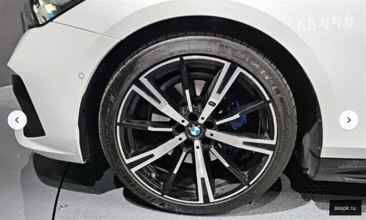 BMW 5-Series 5
