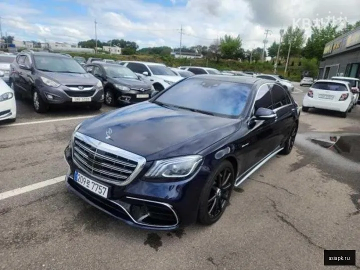 Mercedes-Benz S-Class 2