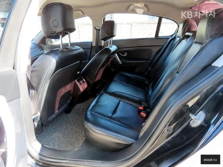 Renault Latitude 6